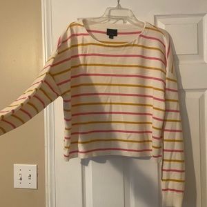 Cropped light Sweater